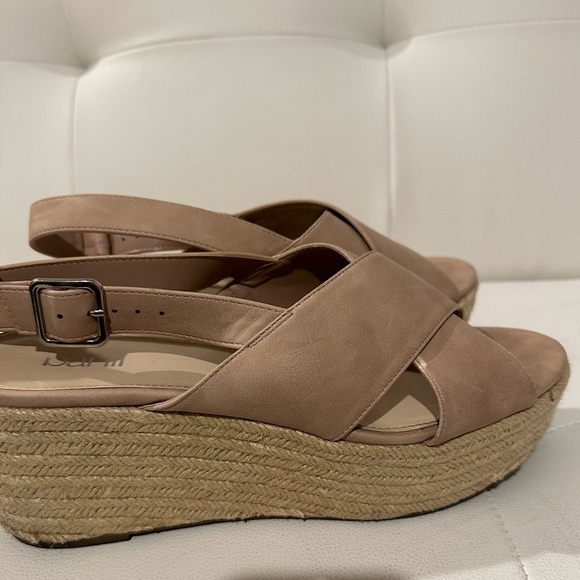 Nude Tan Vacation Wedges Open toe Size 11 - Picture 2 of 7